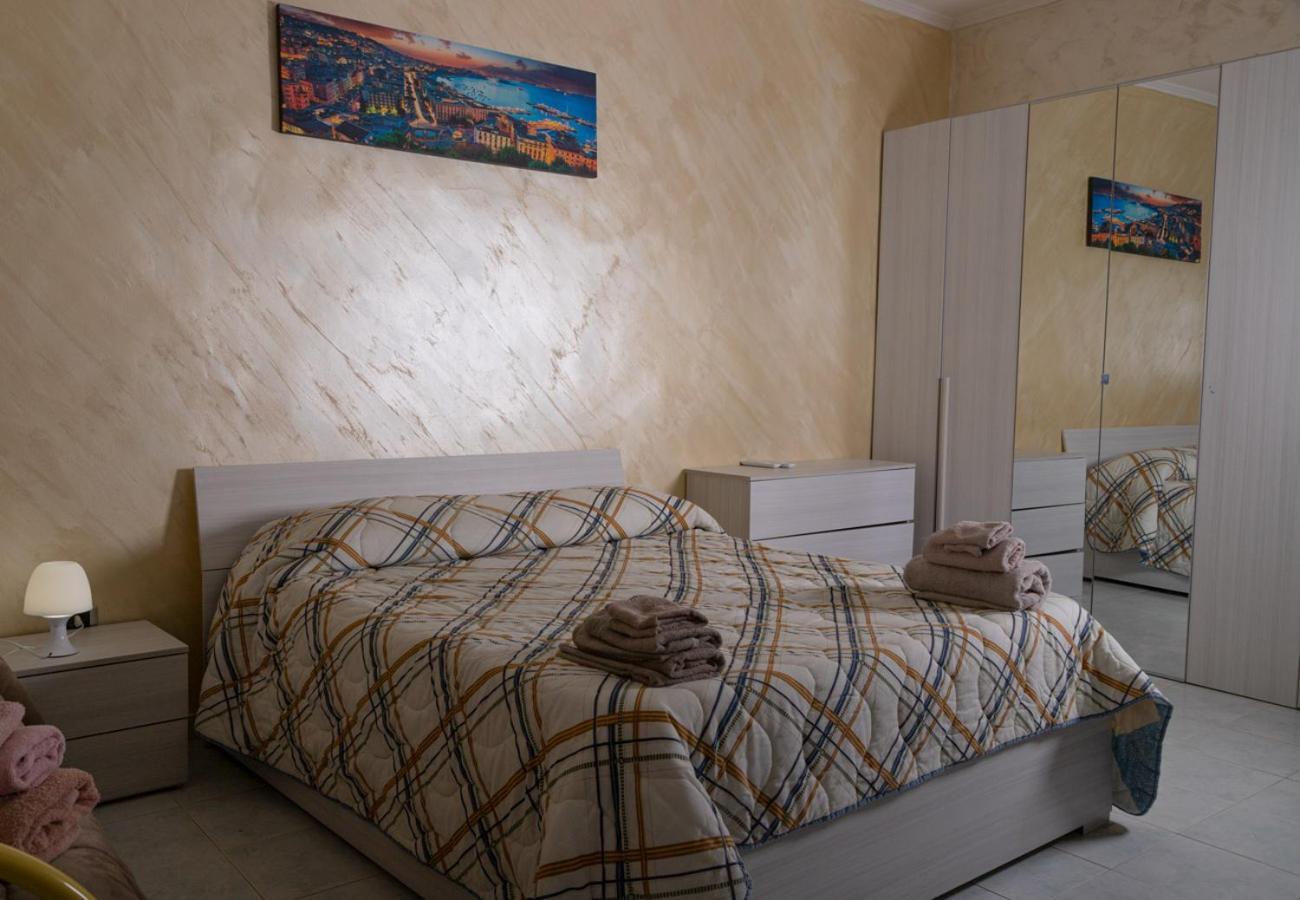 La Casa Di Vera Napels Buitenkant foto